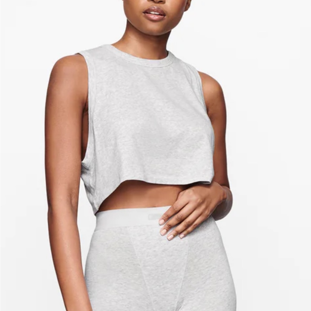 NWT Skims Boyfriend Crop Tank / Light Heather Gray